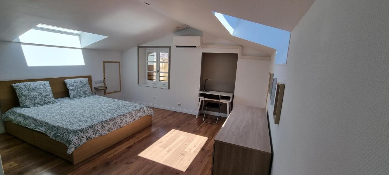 Loft 80M2 En Plein Coeur De La Vieille Ville 3 Etoiles Тулон Екстериор снимка