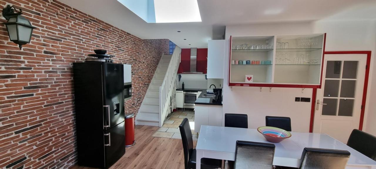 Loft 80M2 En Plein Coeur De La Vieille Ville 3 Etoiles Тулон Екстериор снимка