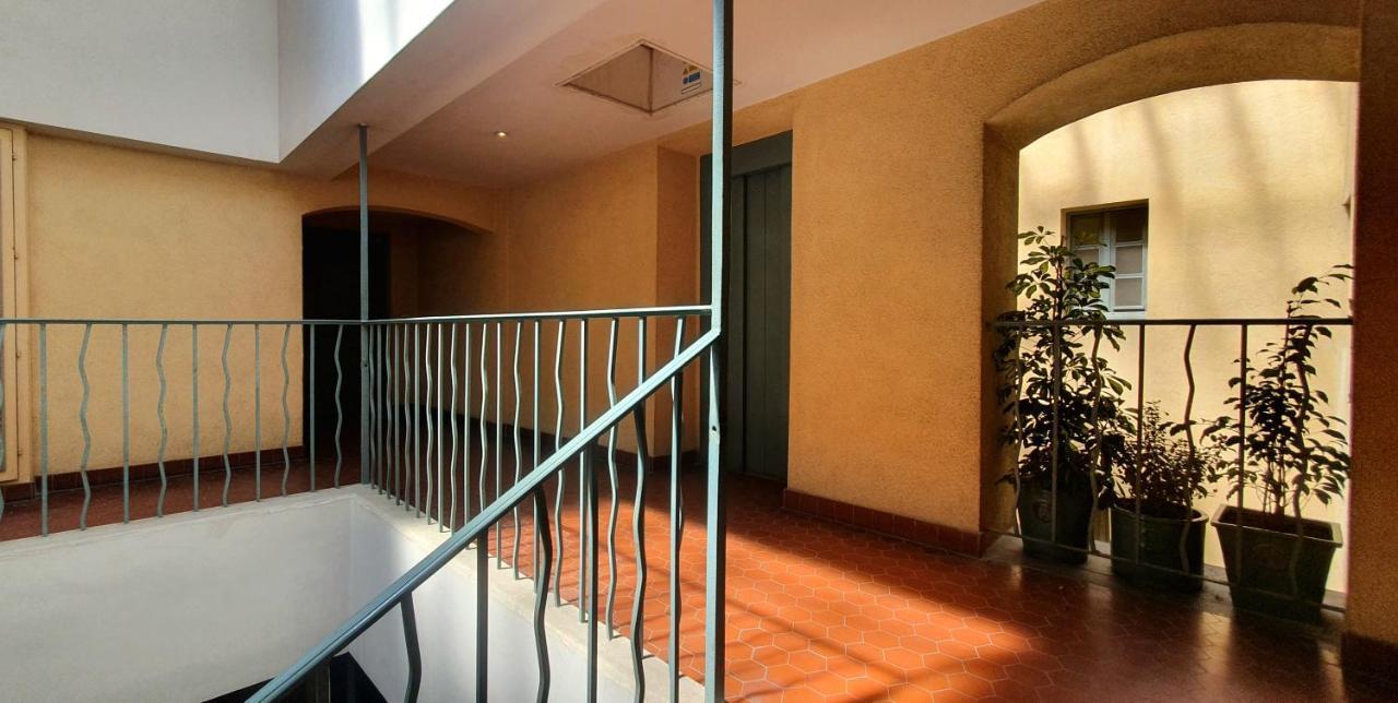 Loft 80M2 En Plein Coeur De La Vieille Ville 3 Etoiles Тулон Екстериор снимка