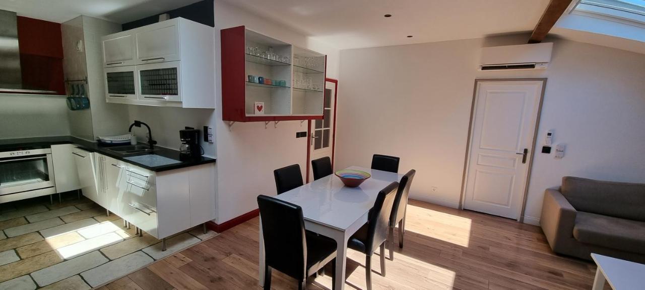 Loft 80M2 En Plein Coeur De La Vieille Ville 3 Etoiles Тулон Екстериор снимка