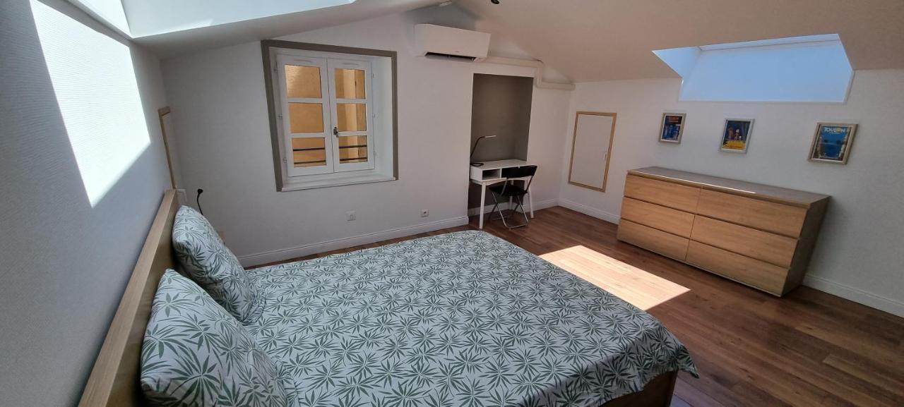 Loft 80M2 En Plein Coeur De La Vieille Ville 3 Etoiles Тулон Екстериор снимка